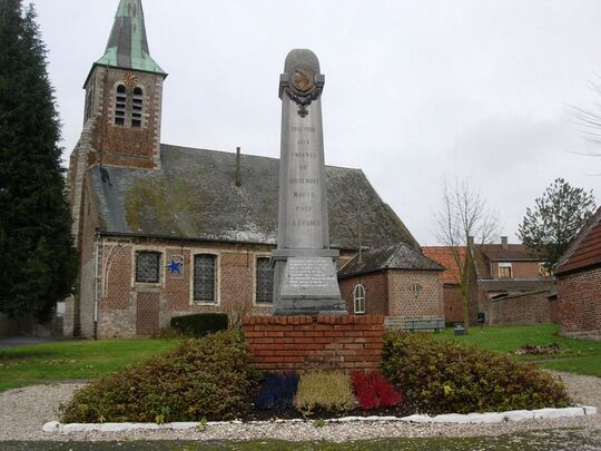 Le monument aux morts de Brunemont