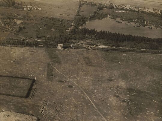 Vue de Brunemont et de son marais le 28 septembre 1918